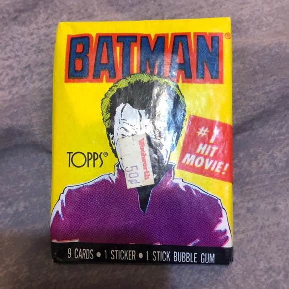 Topps 1989 Batman Factory Sealed wax pack of trading cards. With Woolworth tag. - Picture 1 of 2
